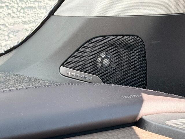 BMW i3 S 120Ah 42 kWh ** LED, LEDER, NAVI, PRIVACY, 20-inch LMV, SPORTPACK ** UNFALLFREI - VOL. BMW ONDERH. ** ** INFORMEER OOK NAAR ONZE AANTREKKELIJKE FINANCIAL-LEASE TARIEVEN **