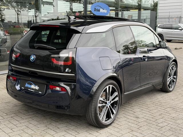 BMW i3 Executive Edition 120Ah 42 kWh | PANO | LEER | Adaptive CC | Carplay | Interesse in een bezichtiging of proefrit, bel of app met 06-24282842 / 06-42130156