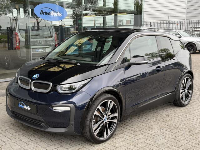 BMW i3 Executive Edition 120Ah 42 kWh | PANO | LEER | Adaptive CC | Carplay | Interesse in een bezichtiging of proefrit, bel of app met 06-24282842 / 06-42130156