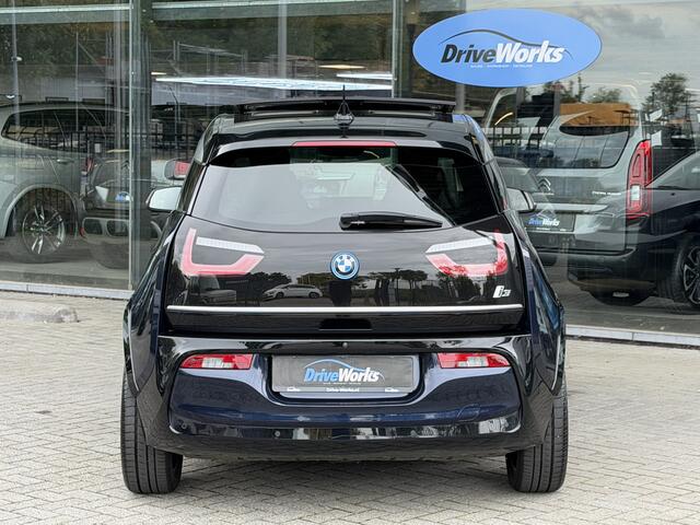BMW i3 Executive Edition 120Ah 42 kWh | PANO | LEER | Adaptive CC | Carplay | Interesse in een bezichtiging of proefrit, bel of app met 06-24282842 / 06-42130156
