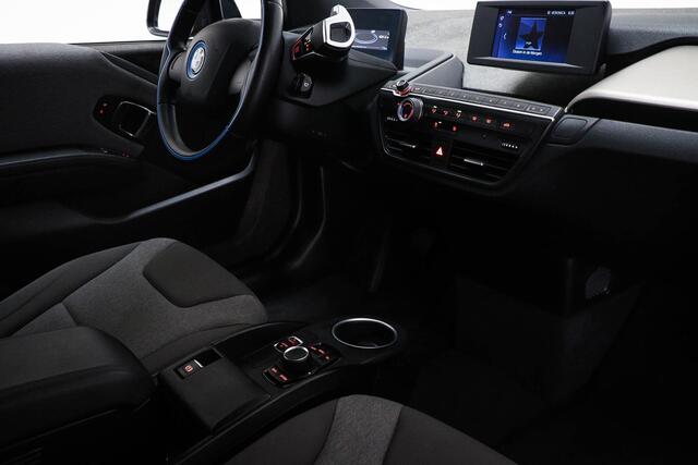 BMW i3 Basis 120Ah 42 kWh | SOH 91% | LED | AIRCO | 19"