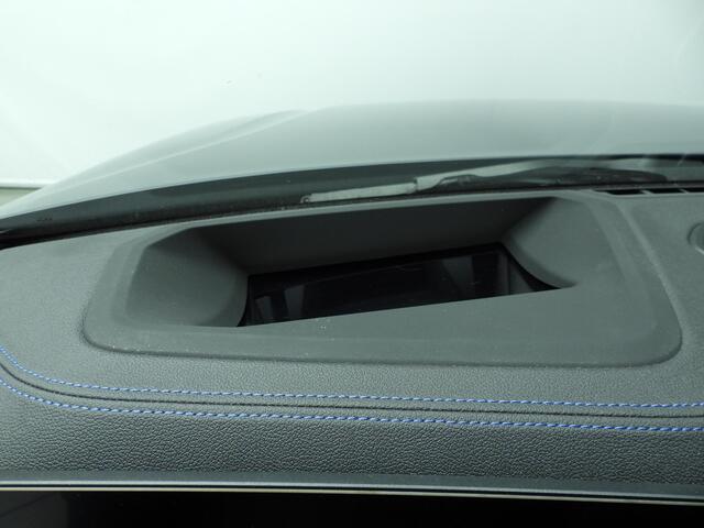 BMW i4 Gran Coupe eDrive40 | M-Sportpakket | LED | Leder | HUD | Schuifdak | Trekhaak | Elektr. zetels | DAB | Harman-kardon sound | Alu 19 inch
