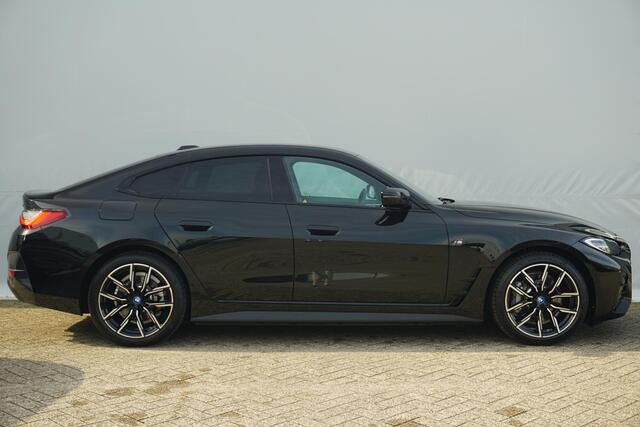 BMW i4 eDrive40 High Executive | M Sportpakket "| 19'' | Trekhaak Elektrisch