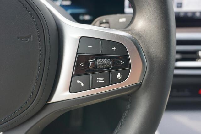 BMW i4 eDrive40 High Executive | M Sportpakket "| 19'' | Trekhaak Elektrisch