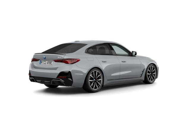 BMW i4 M50 84 kWh | 19 Inch | M-Sportpakket Pro | Innovation Pack | Comfort Pack | Panoramadak