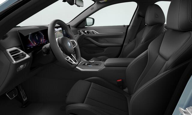 BMW i4 eDrive35 M Sport Edition 70 kWh | M-Sportpakket | Comfort Pakket | Panoramadak | Trekhaak