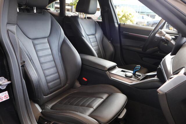 BMW i4 eDrive40 High Executive 84 kWh | Safety Pack | Trekhaak