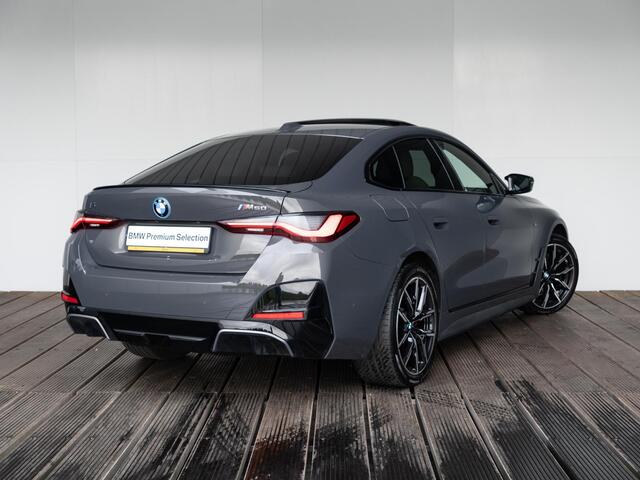 BMW i4 M50 | High Executive | M Sportpakket Pro | Verwarmd Stuurwiel | Comfort Access | Schuif-/kanteldak | Harman Kardon | Parking Assistant Plus