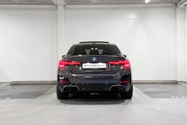 BMW i4 eDrive35 | M-Sport Pro | Comfort Pack | Hifi System | Schuif-/kanteldak | Comfort Access