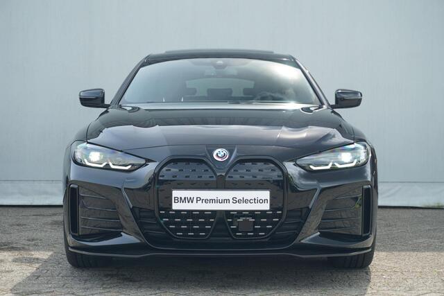 BMW i4 eDrive35 M Sportpakket 20'' / Schuif-/kanteldak / M Performance / Hifi System