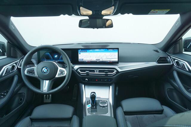 BMW i4 eDrive35 M Sportpakket 20'' / Schuif-/kanteldak / M Performance / Hifi System