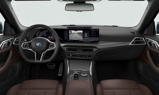 BMW i4 eDrive40 M Sport Edition 84 kWh | 19 Inch | M-Sportpakket Pro | Comfort Pack | Panoramadak
