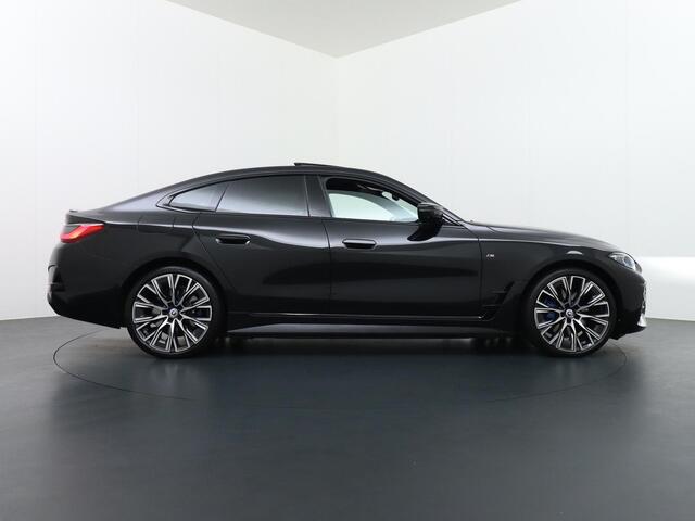 BMW i4 M50 M Sport 84 kWh SOH 98.6% RIJKLAAR INCL. GARANTIE | LASER | 360 CAMERA | ACTIVE CRUISE | 12mnd BOVAG GARANTIE