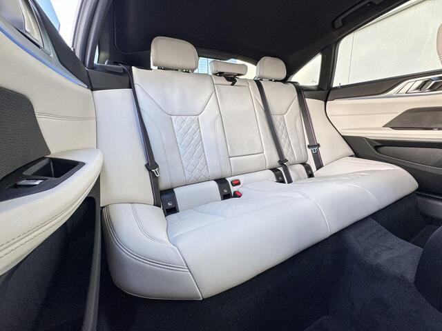 BMW i4 eDrive40 M Sport Edition | M Sport Pro | Comfort Pack | Innovation Pack