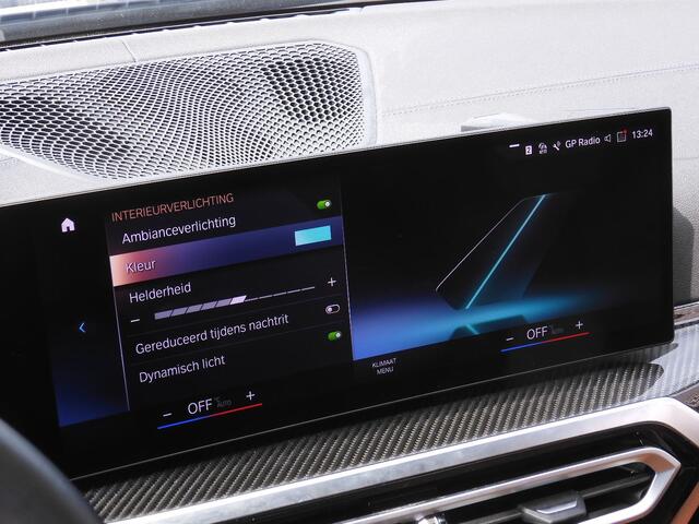 BMW i4 M50 M-SPORT/ KUIPSTOELEN/ SCHUIFDAK/ 20INCH/ HUD