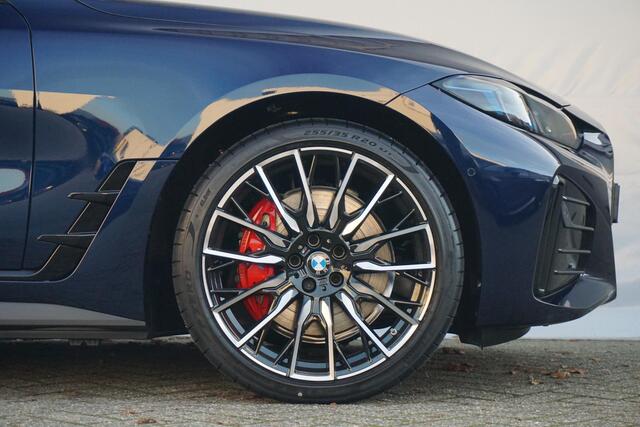 BMW i4 eDrive40 M Sportpakket Pro 20'' / Schuif-/kanteldak / Active Cruise Control / Comfort Acces