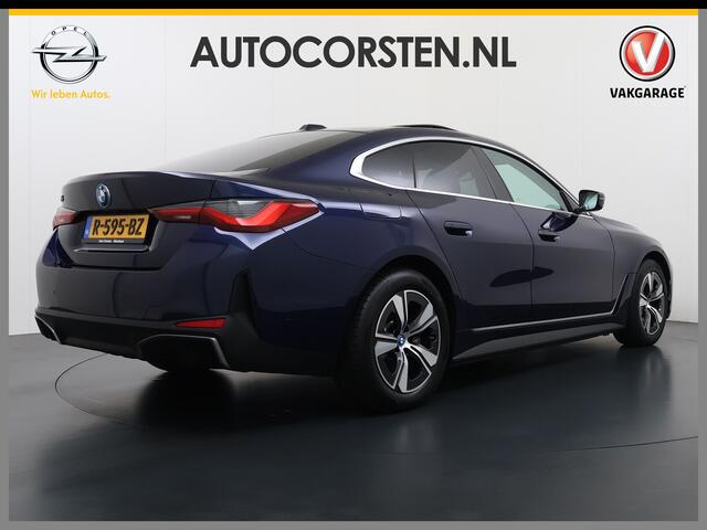 BMW i4 eDrive40 340pk High Executive 84 kWh SOH 99% Pano-Dak/Hefdak SportSt+Leer+(Stuur+)Verwarmd 360°Camera Adaptive-Cruise+s&go Park-Assist-plus HUD LASER-LED Bordherk. Live-Cockpit-Pro Apple-Android Carplay Smartphone-entry Semi-Autopilot Drive-Assist-pro Act