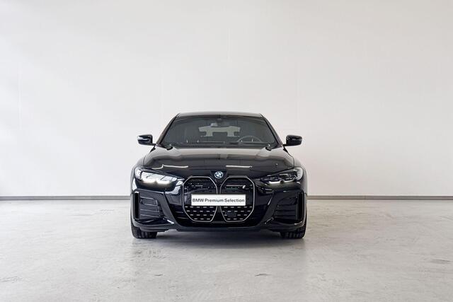 BMW i4 eDrive35 M Sportpakket Pro | Selections