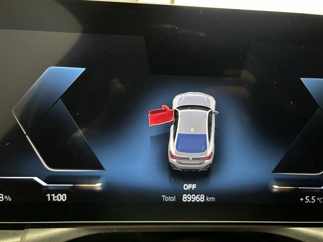 BMW i4 eDrive40 84 kWh | trekhaak | Leder interieur |