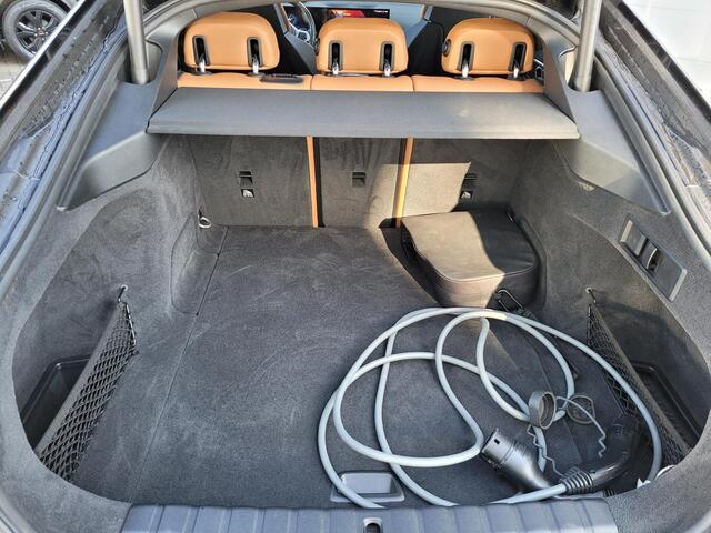 BMW i4 eDrive40 High Executive M-Sport 84 kWh | SoH 93,7% | Harman Kardon | Schuif/Kantel-Dak | Laser | Head Up |