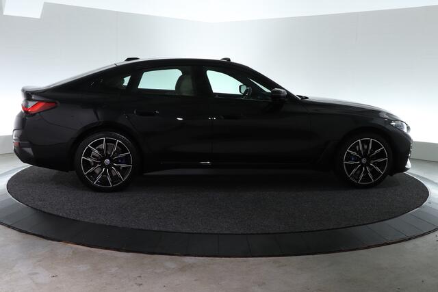 BMW i4 eDrive40 High Executive 84 kWh M Sport | SCHUIF-KANTEL | VEEL LUXE |