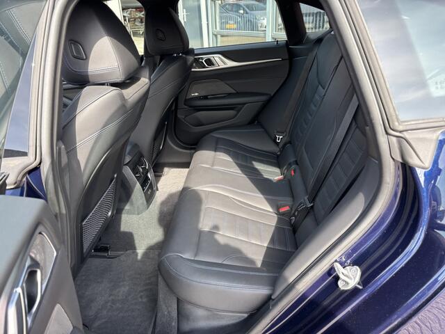BMW i4 eDrive40 High Executive 84 kWh / NL Auto / 360 Camera / Stoelverwarming /