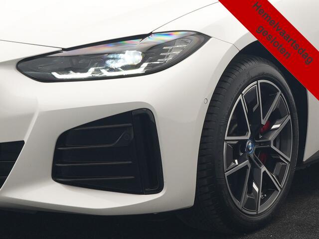 BMW i4 eDrive35 M Sport 70 kWh 286pk Dealer O.H | Trekhaak Af Fabriek | Adaptive Cruise | 360 Camera | Alcantara Sportstoelen Verwarmd | Widescreen Navi | Apple Carplay | Virtual | DAB | 18" L.M |