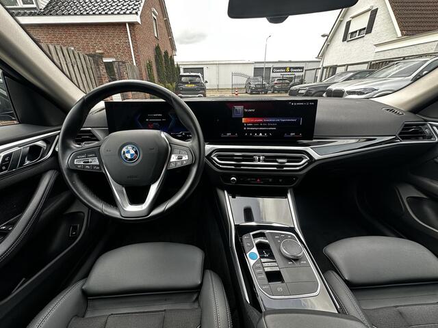 BMW i4 eDrive35 70 kWh