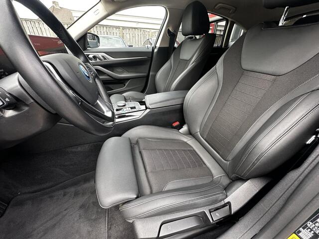 BMW i4 eDrive35 70 kWh