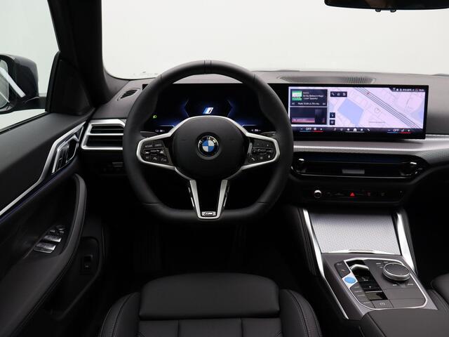 BMW i4 eDrive35 M Sport Edition | Comfort Pack | Stuurwielrand Verwarmd | Trekhaak | Schuifdak | Active Cruise Control | 19''