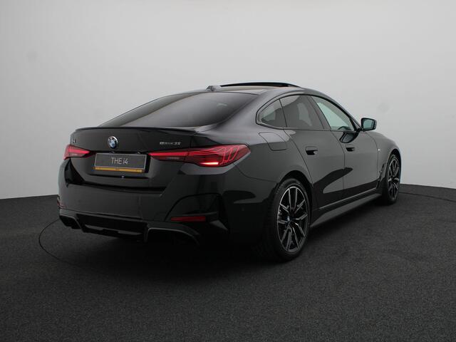 BMW i4 eDrive35 M Sport Edition | Comfort Pack | Stuurwielrand Verwarmd | Trekhaak | Schuifdak | Active Cruise Control | 19''