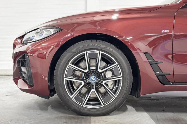 BMW i4 eDrive40 High Executive | M-Sport | Head-up Display | HiFi | Stuurwielverwarming | Comfort Access