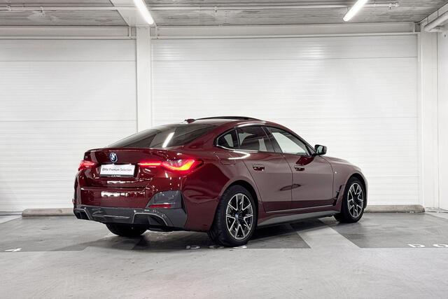 BMW i4 eDrive40 High Executive | M-Sport | Head-up Display | HiFi | Stuurwielverwarming | Comfort Access