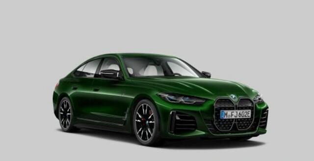 BMW i4 M50 High Executive 84 kWh Trekhaak - Panoramadak - Driving Assistant Professional - Harman Kardon - Stuurwielrand verwarmd - Parking Assistant Plus - BMW Laserlight - Elektrisch verstelbare/verwarmde stoelen -