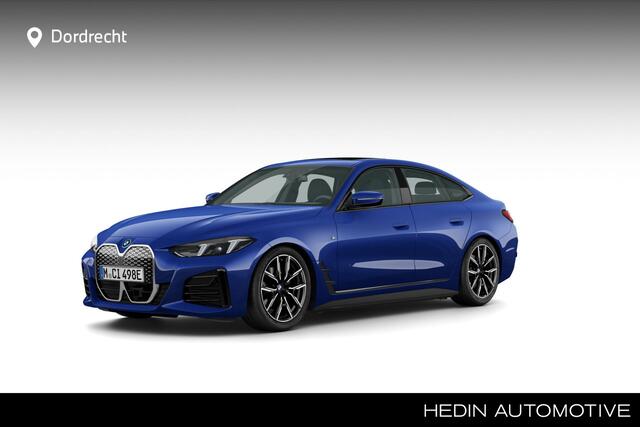 BMW i4 eDrive35 70 kWh | M-Sport | 19" | Voorbereiding Driving Assistance | Schuifdak | Trekhaak