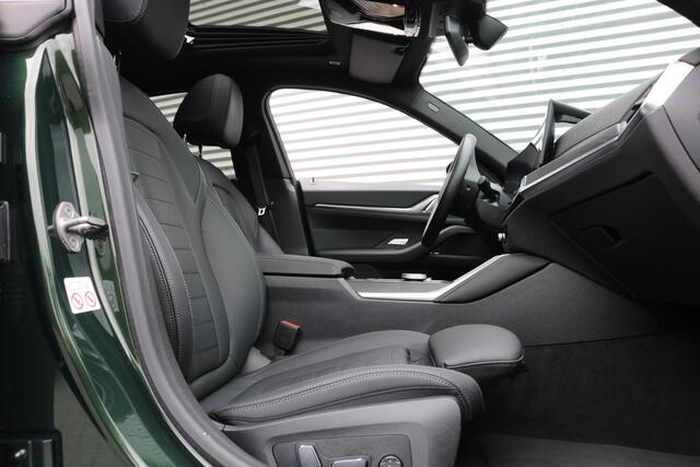 BMW i4 M50 High Executive 84 kWh 544PK (Schuifdak Sportleder/Memory/Ventilatie Carplay HeadUp HarmanKardon ACC Laser Keyless 360Camera Trekhaak 19Inch PrivacyGlass)