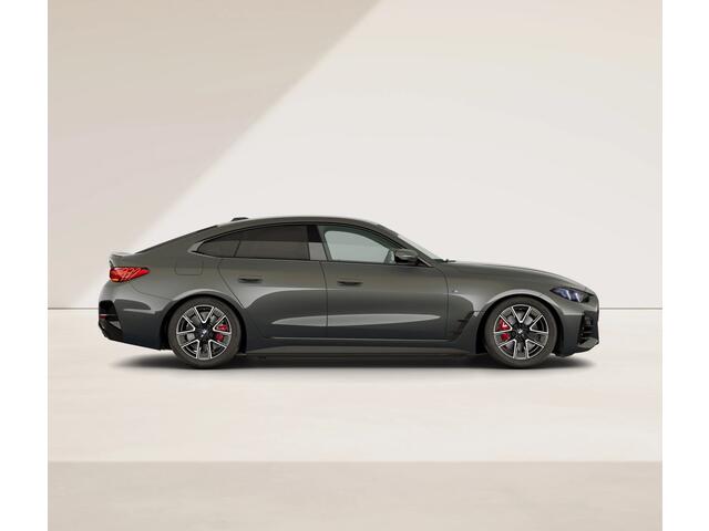 BMW i4 eDrive40 M-Sport Pro - Memoryzetel - Adaptive LED - Harman Kardon