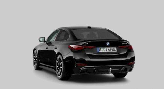 BMW i4 eDrive40 M Sport Pro Edition 84 kWh Trekhaak - Harman Kardon - Head up - Stuurwielrand verwarmd - Getinte ruiten - Comfort Acces - Parking Assistant Plus - M achterspoiler -