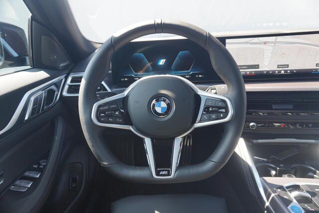 BMW i4 eDrive40 M Sport Pro | Schuif-/kanteldak | M Sportstoelen | Active Cruise Control | Harman Kardon | Elektrische stoelen met geheugen