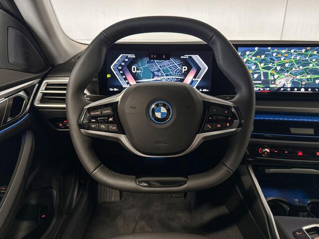 BMW i4 eDrive35 70 kWh
