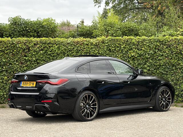 BMW i4 eDrive35 | M-Sport | 20" M-Perf. | Carbon | Harman/Kardon | Glazen schuif-/kanteldak | Camera
