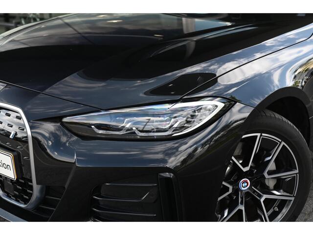 BMW i4 eDrive40 M Sport / Live Cockpit Plus / Parking Assistant / Cruise control / Widescreen Display