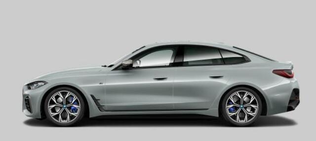 BMW i4 M50 High Executive 84 kWh Panoramadak - Active Cruise Control - Harman Kardon - Getinte Ruiten - Stuurwielrand verwarmd - Elektrisch verstelbare/verwarmde stoelen - BMW Laserlight - Comfort Access -