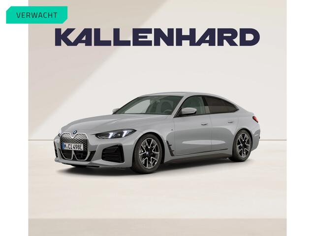 BMW i4 eDrive40 - M-Sport - Head-up - Memoryzetels - Hifi - Parking Assistant Plus