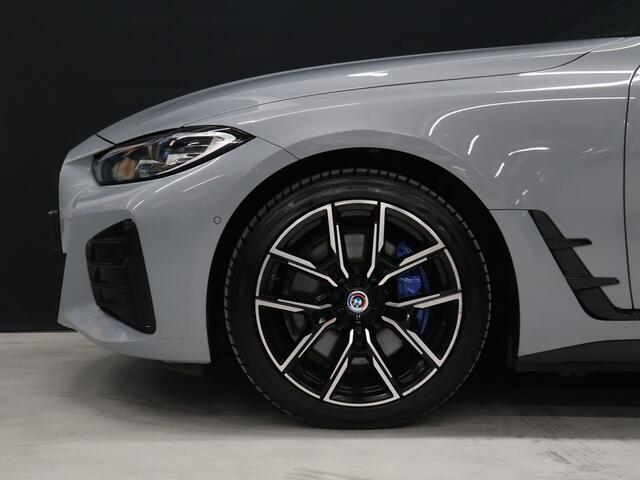 BMW i4 M50 High Executive 84 kWh [TREKHAAK, APPLE CARPLAY, HEAD-UP DISPLAY, STOELVERWARMING, CRUISE CONTROL, CAMERA, PDC V+A, ELEKTRISCHE ACHTERKLEP, NAVIGATIE, LED, LEDER, NIEUWSTAAT]