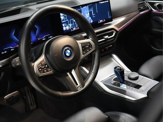BMW i4 M50 High Executive 84 kWh [SCHUIFKANTELDAK, HARMAN/KARDON, APPLE CARPLAY, ANDROID, CRUISE CONTROL, STOELVERWARMING, MEMORY SEATS, HEAD UP DISPLAY, DIGITAL DASH, CAMERA, PDC 360, LEDER, SFEERVERLICHTING, ELEKTRISCHE A
