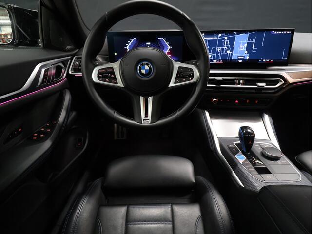 BMW i4 M50 High Executive 84 kWh [SCHUIFKANTELDAK, HARMAN/KARDON, APPLE CARPLAY, ANDROID, CRUISE CONTROL, STOELVERWARMING, MEMORY SEATS, HEAD UP DISPLAY, DIGITAL DASH, CAMERA, PDC 360, LEDER, SFEERVERLICHTING, ELEKTRISCHE A