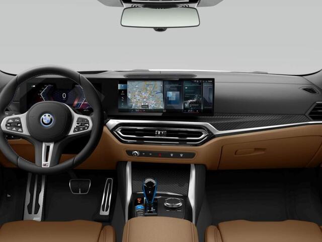 BMW i4 M50 84 kWh Schuifdak | M Stoelen | Harman Kardon | CoPilot