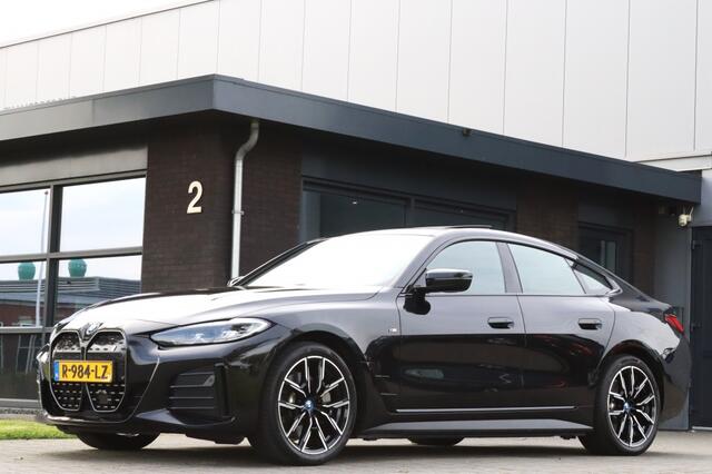 BMW i4 eDrive40 M Sport I Trekhaak I Open dak I ACC I 19 inch