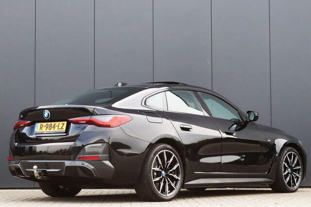 BMW i4 eDrive40 M Sport I Trekhaak I Open dak I ACC I 19 inch
